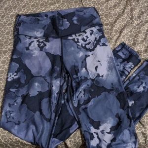 Fabletics Print Leggings